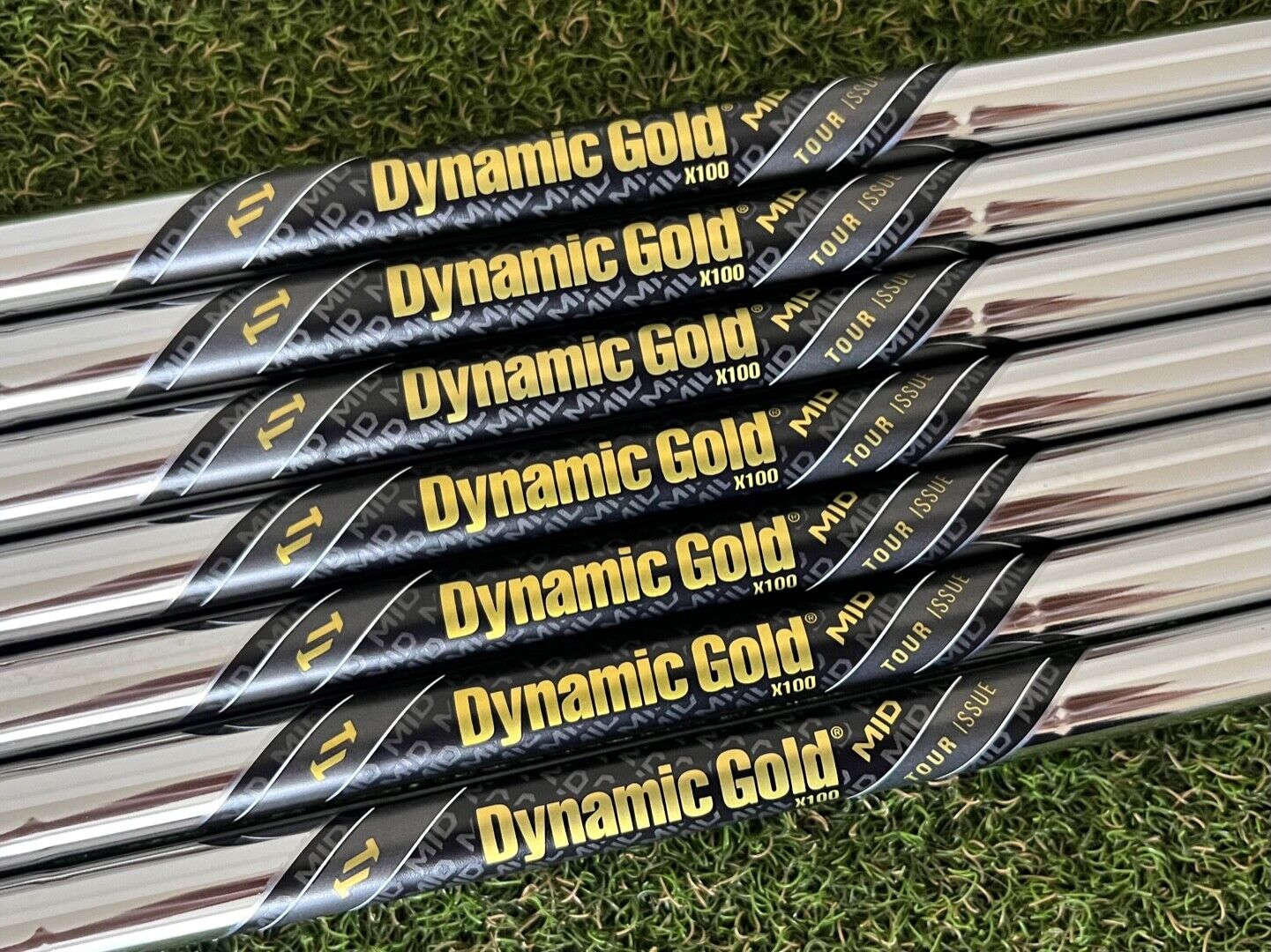 True Temper Dynamic Gold Mid Tour Issue 130g Wedge Shaft .355" Taper Tip