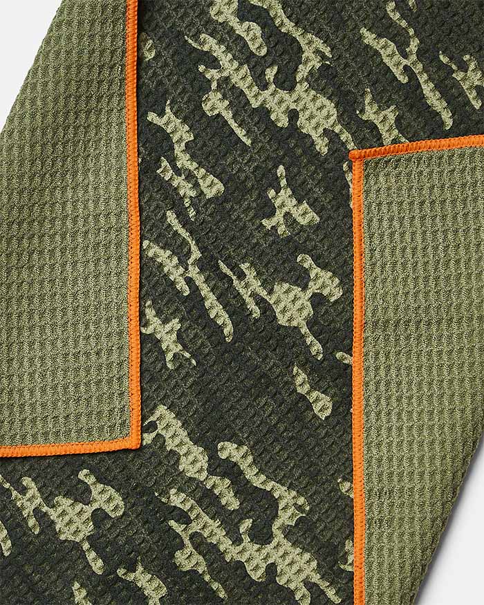 Ghost Golf Magnetic Camo Towel - Greenside