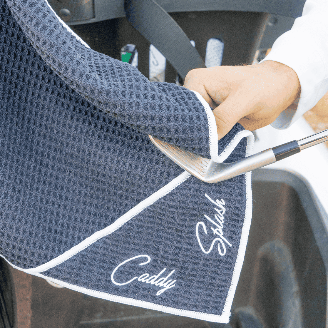 Magnetic Golf Towel with Ball Pocket - Black - The Golf Club Trader