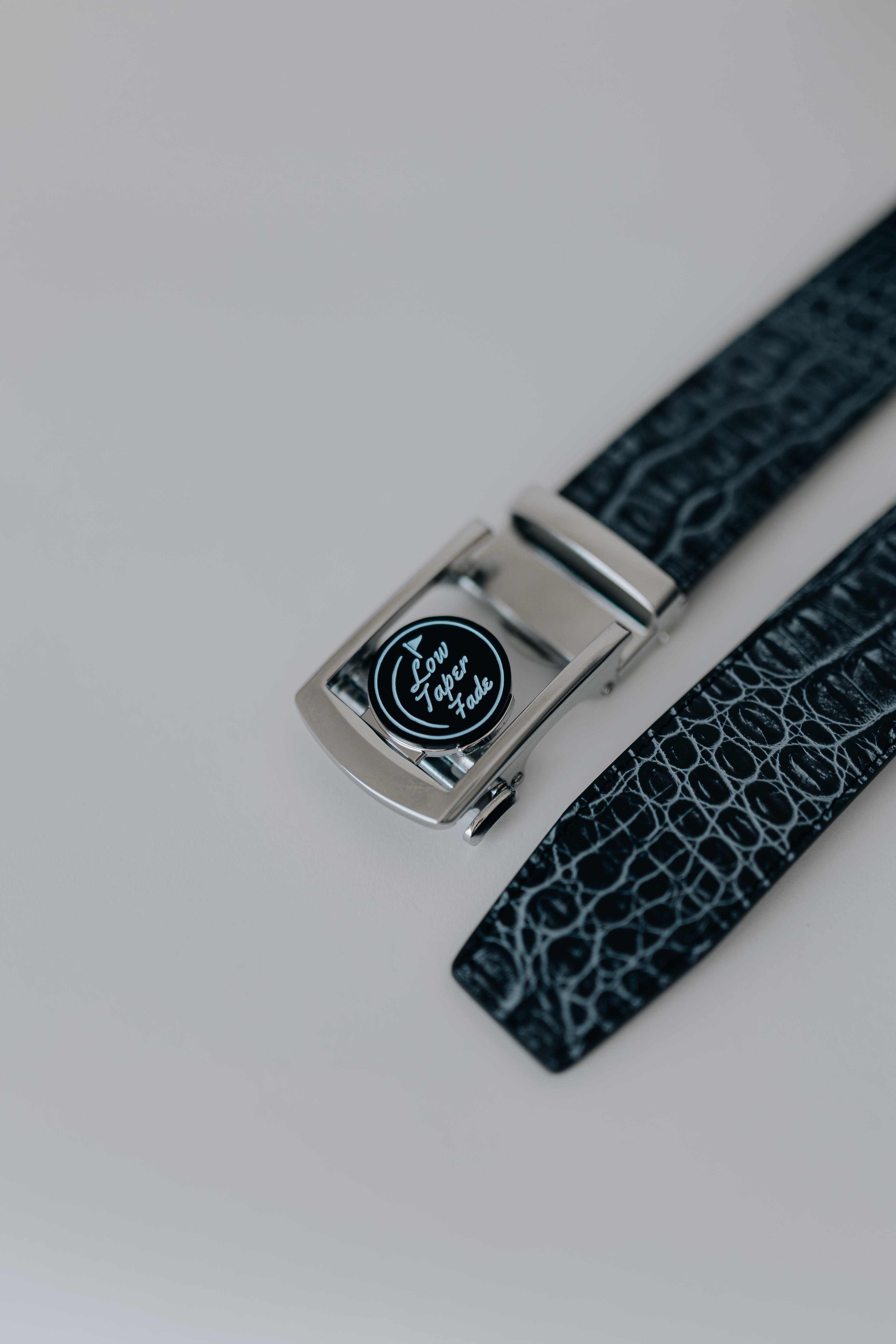 Dartee Golf Josh Kelley Signature: Low Taper Fade Belt - The Golf Club Trader