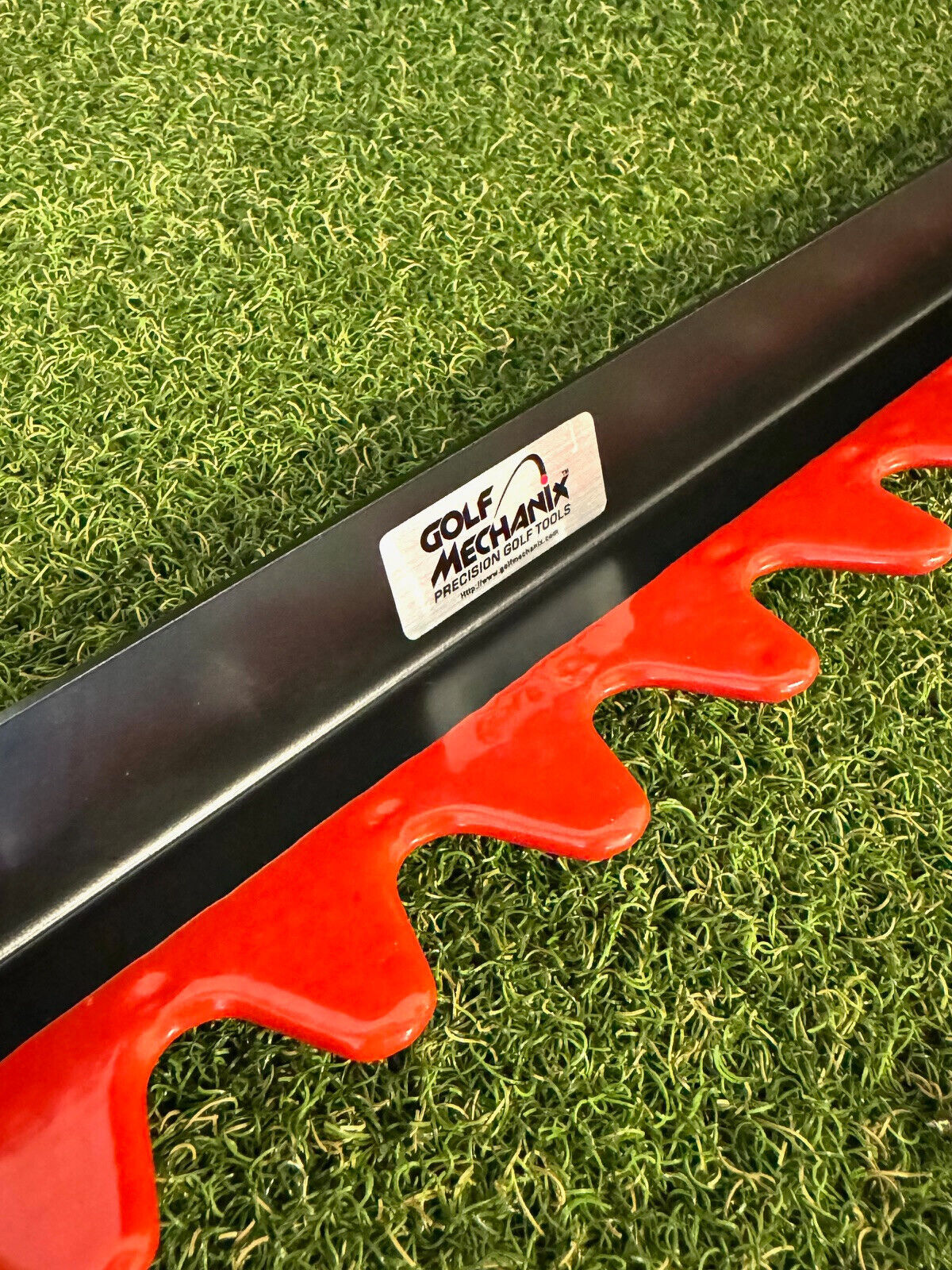 Golf Mechanix Bench Mount Golf Shaft Holder (12 Shaft Capacity) – The ...