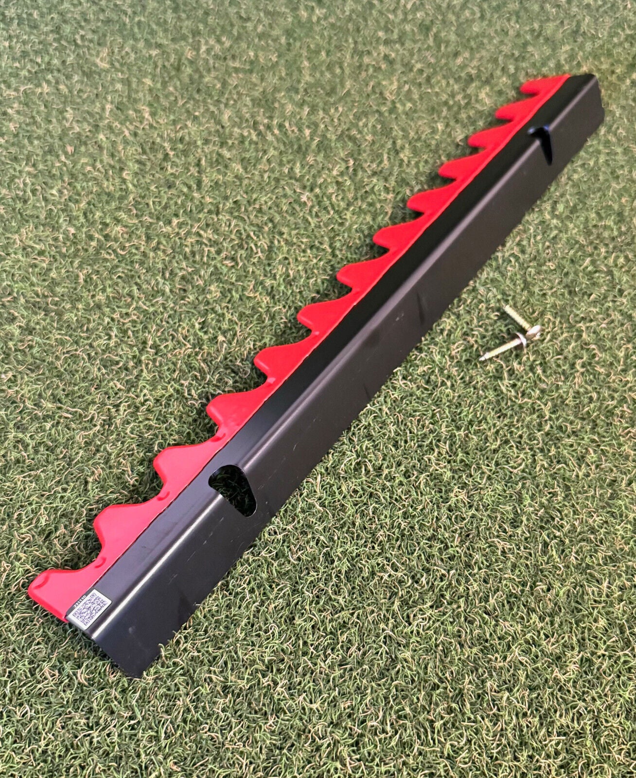 Golf Mechanix Bench Mount Golf Shaft Holder (12 Shaft Capacity)