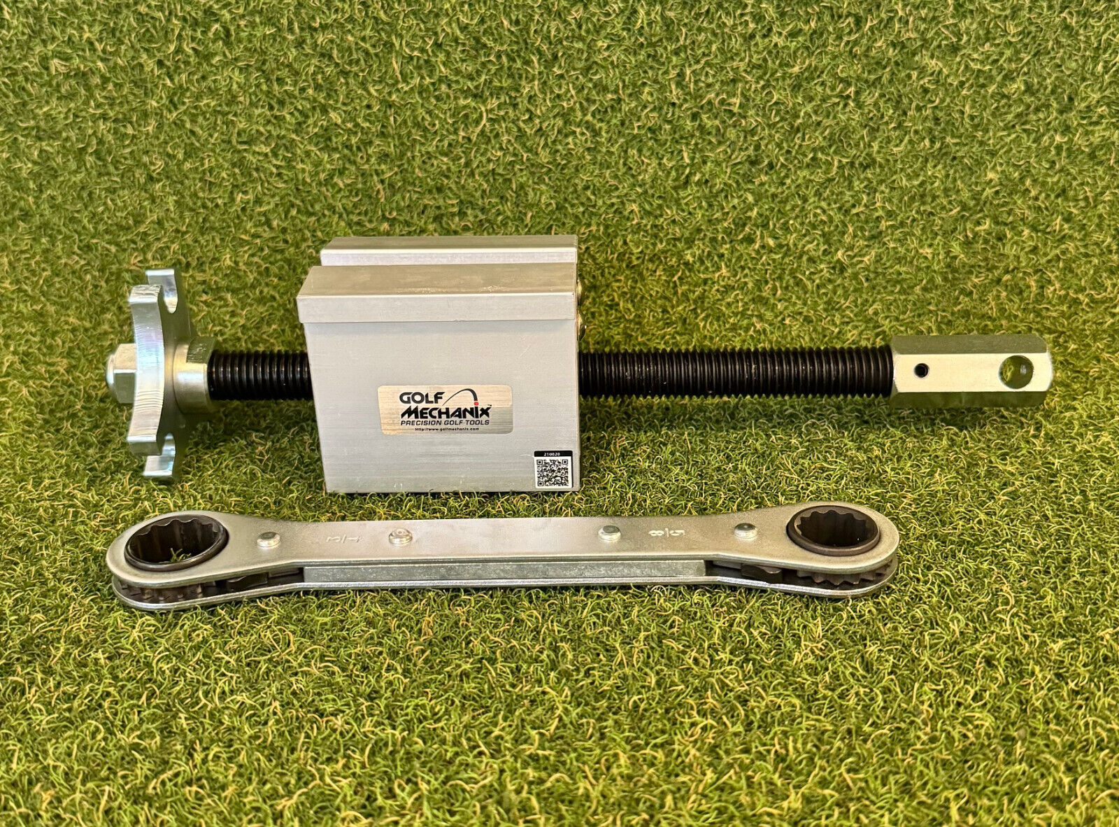 Golf Mechanix Value Golf Shaft Extractor for Vise (Irons & Woods)