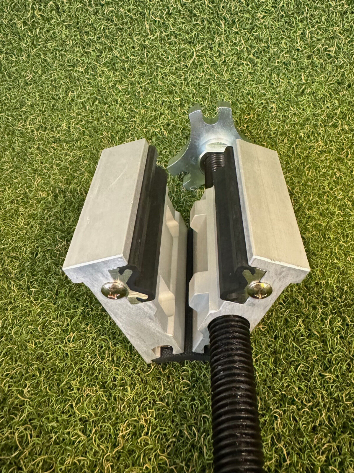 Golf Mechanix Value Golf Shaft Extractor for Vise (Irons & Woods) – The ...